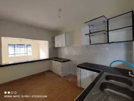 2bdrm Bungalow in Skyman Properties, Regen for Ren