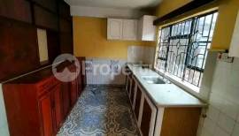 Jamuhuri Spacious two bedroom house