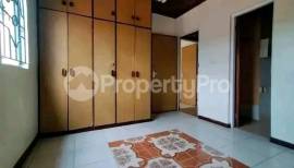 Jamuhuri Spacious two bedroom house